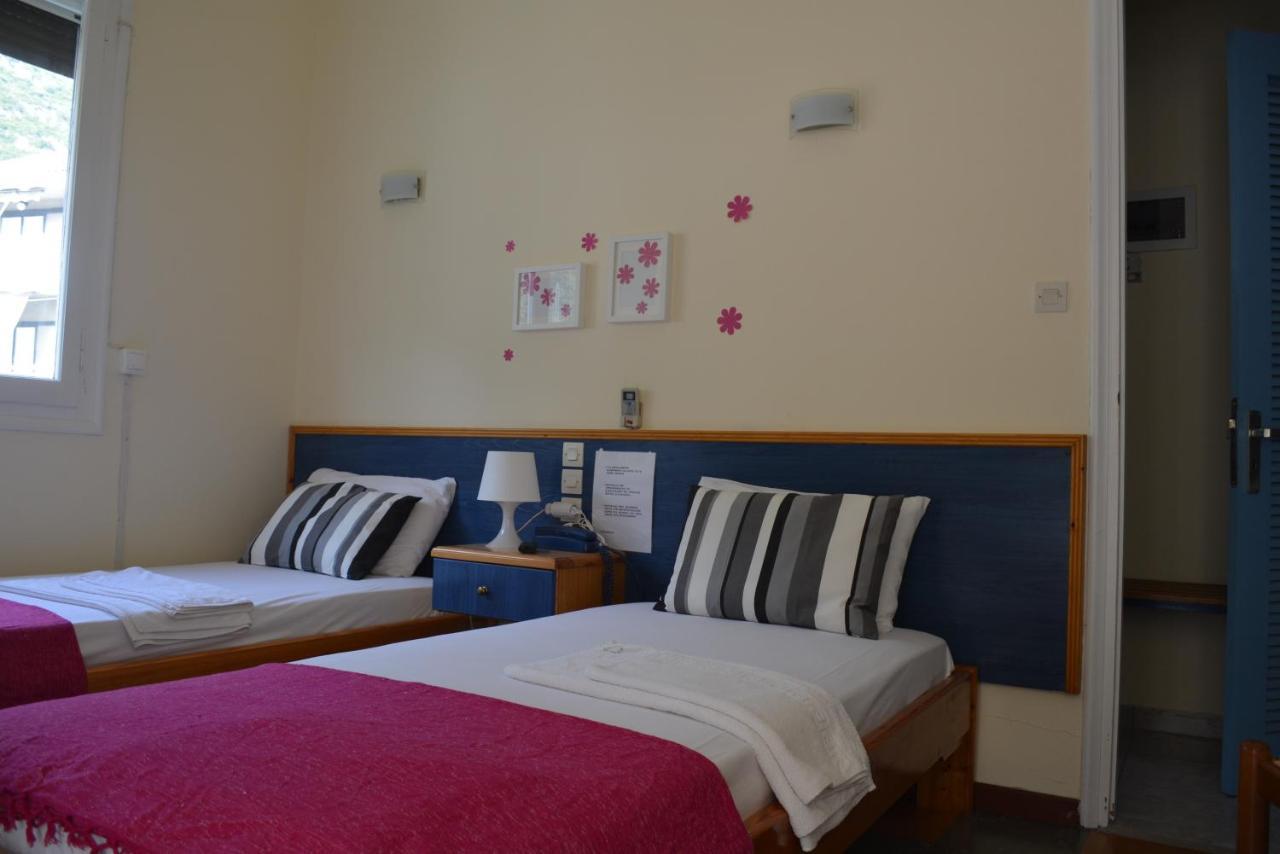 Dimitra Hotel Kamena Vourla Habitación foto